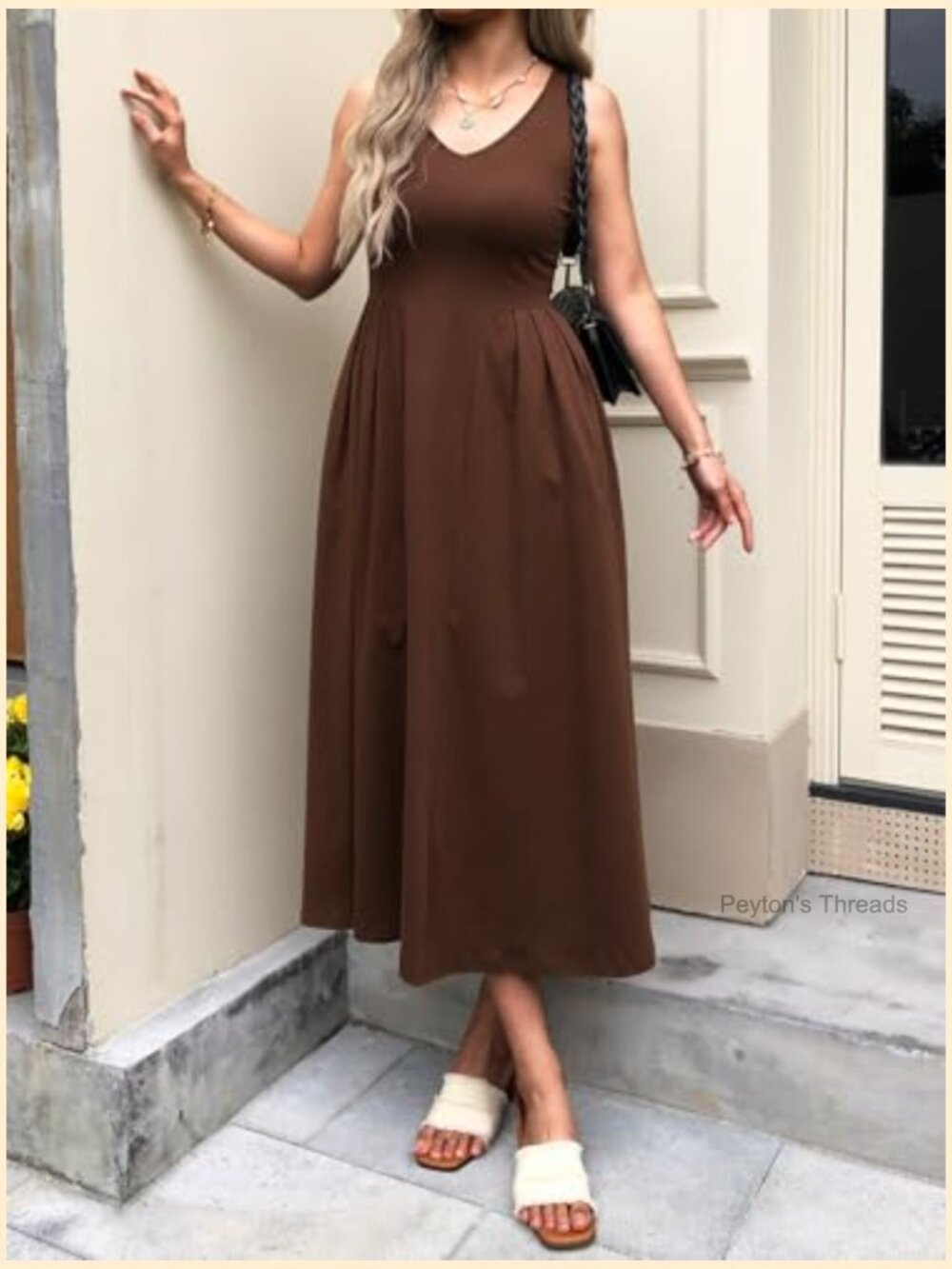 Women Sleeveless Midi A-Line Dress with Pockets - Picture 5 of 7